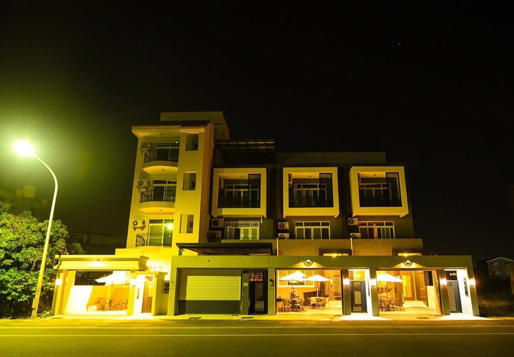 Summer Travel B&B Taitung ภายนอก รูปภาพ